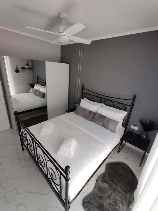 Amalia'S Luxury Apartment Salonicco 0*,